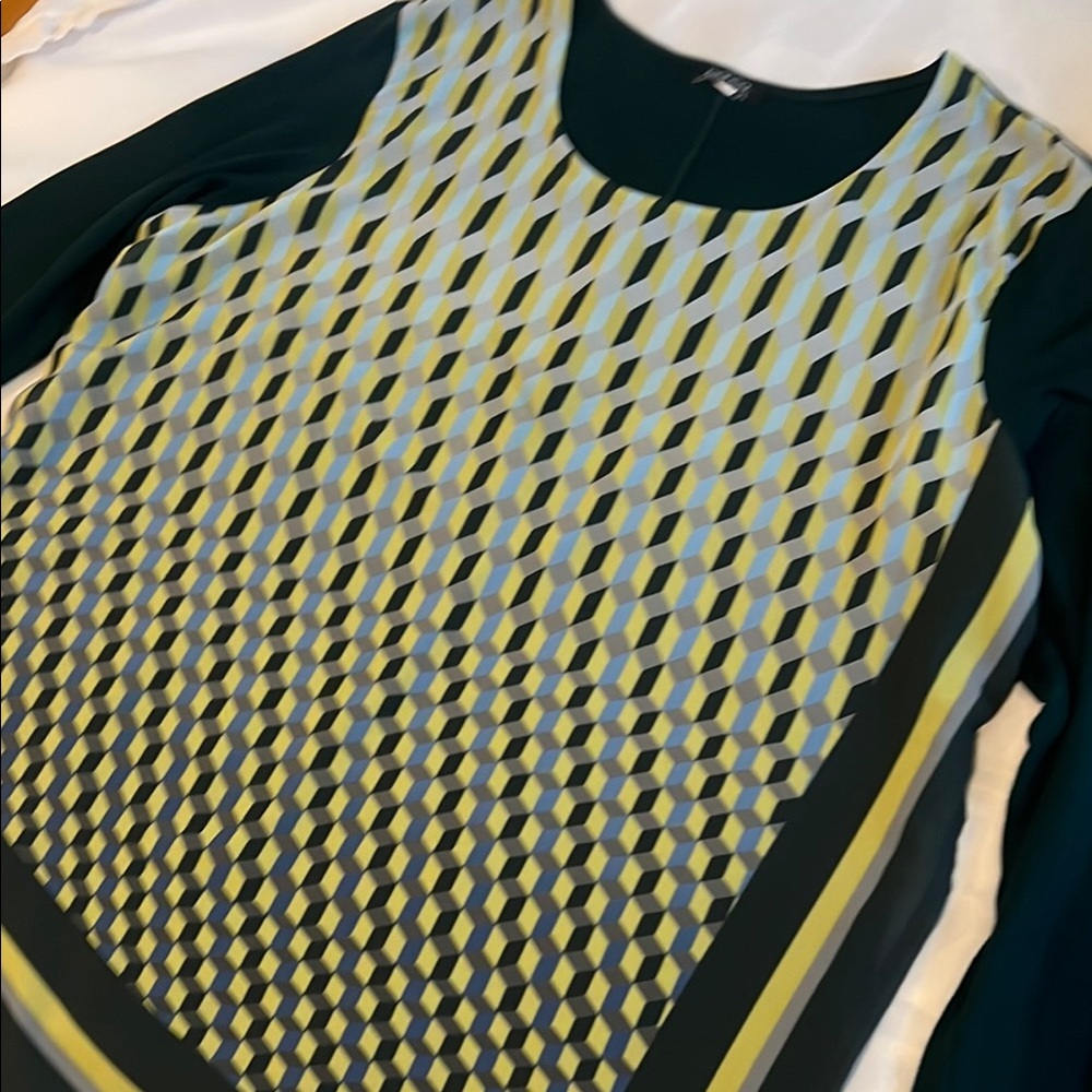 Geometric Patterned Tunic Top - Green and Yellow